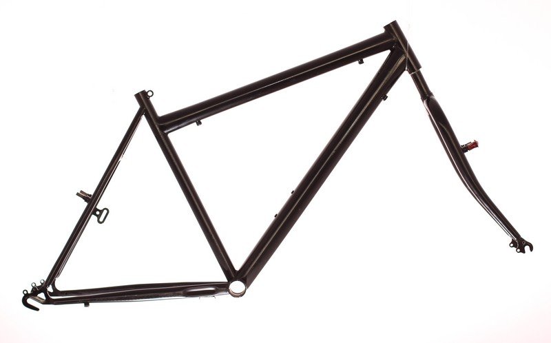 CADRU MTB 26 - NEUZER - OTEL  HI-TEN, barbati/femei, 3400 + 900 g, compatibil frana V