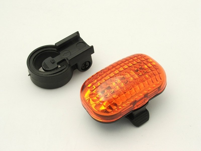 STOP SPATE / SCLIPITOR - 3 led, 3 functii