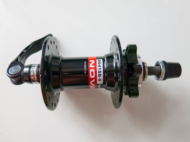 BUTUC FATA ALU - NOVATEC D361SB - 32H, DISC, +QR9, DH/FR